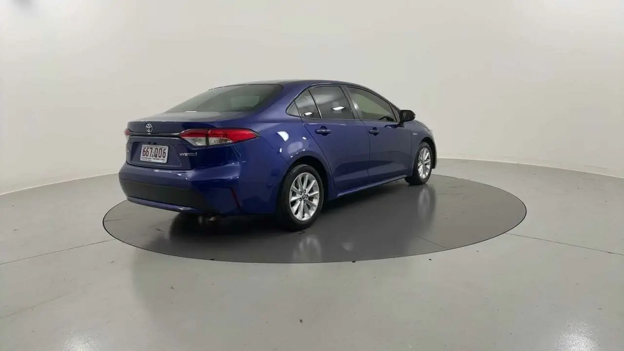 2022 Toyota Corolla Gallery Image 5