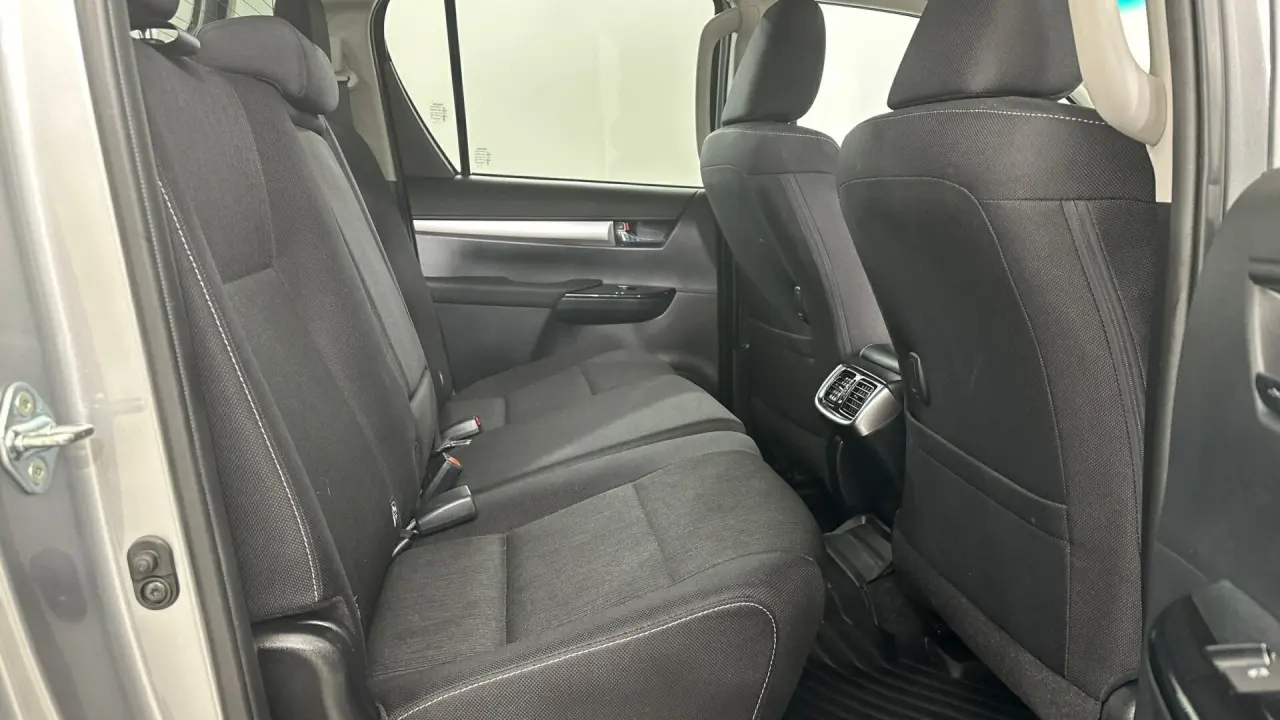 2023 Toyota Hilux Gallery Image 17