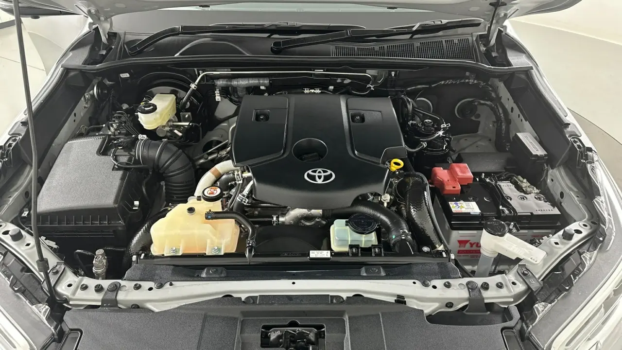 2023 Toyota Hilux Gallery Image 19