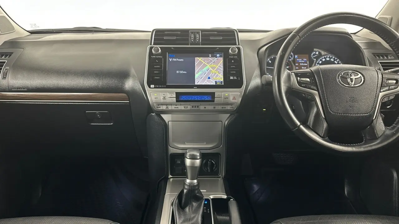 2019 Toyota Landcruiser Prado Gallery Image 12