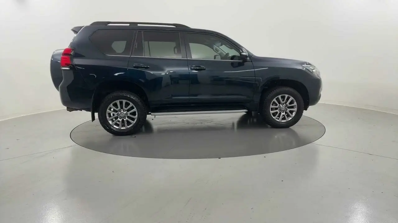 2019 Toyota Landcruiser Prado Gallery Image 6