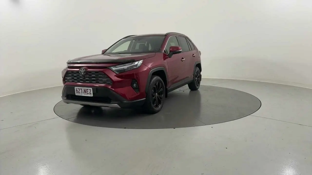 2025 Toyota RAV4 Image