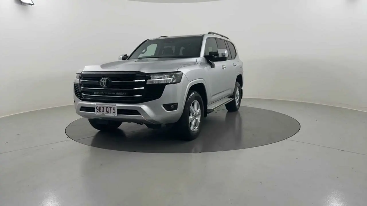 2022 Toyota Landcruiser Image