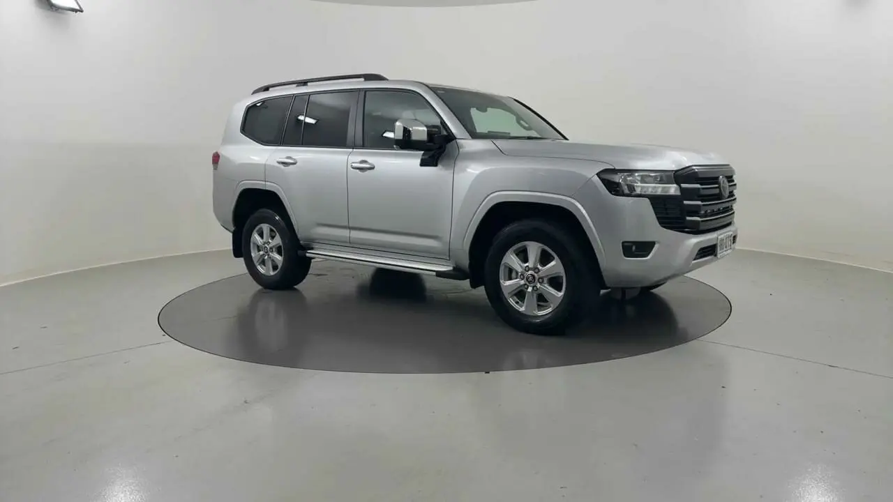 2022 Toyota Landcruiser Gallery Image 7