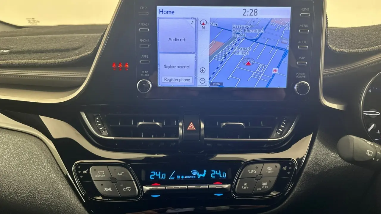 2023 Toyota C-HR Gallery Image 11