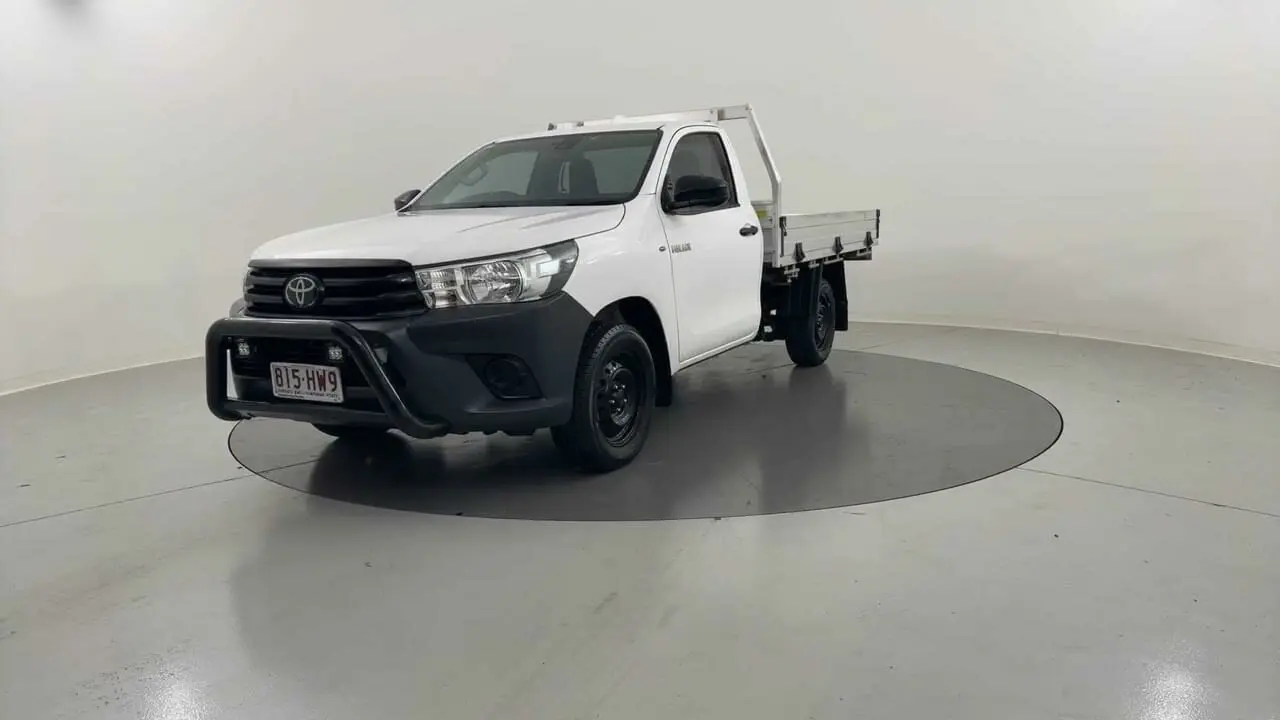 2023 Toyota Hilux Gallery Image 1