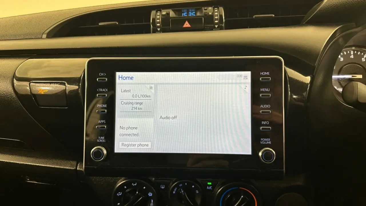 2023 Toyota Hilux Gallery Image 10