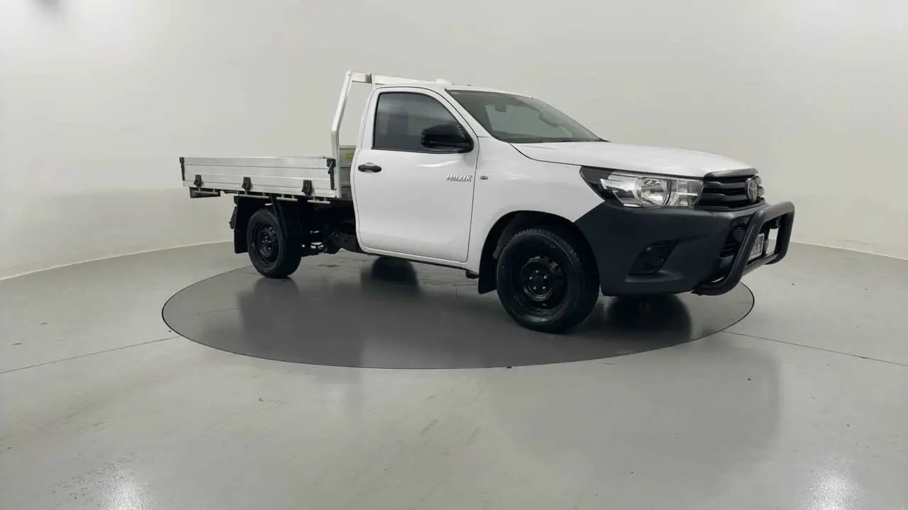 2023 Toyota Hilux Gallery Image 7