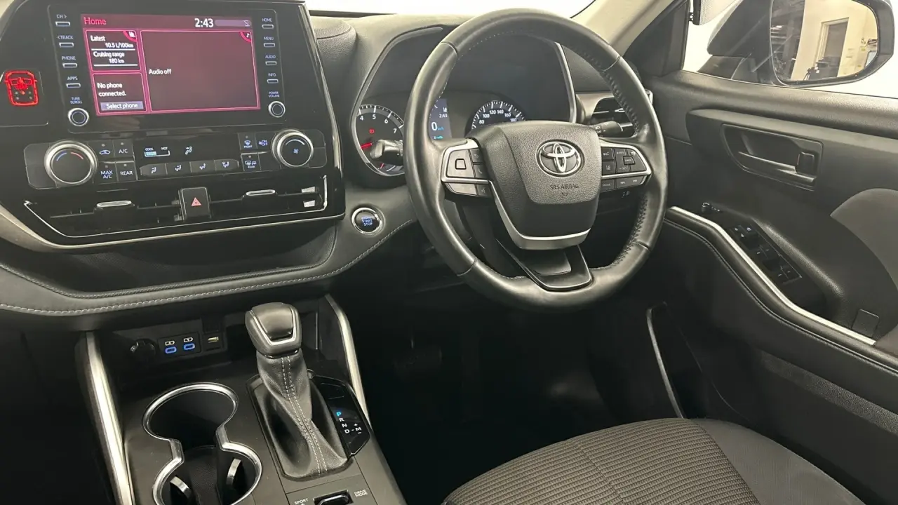 2022 Toyota Kluger Gallery Image 11