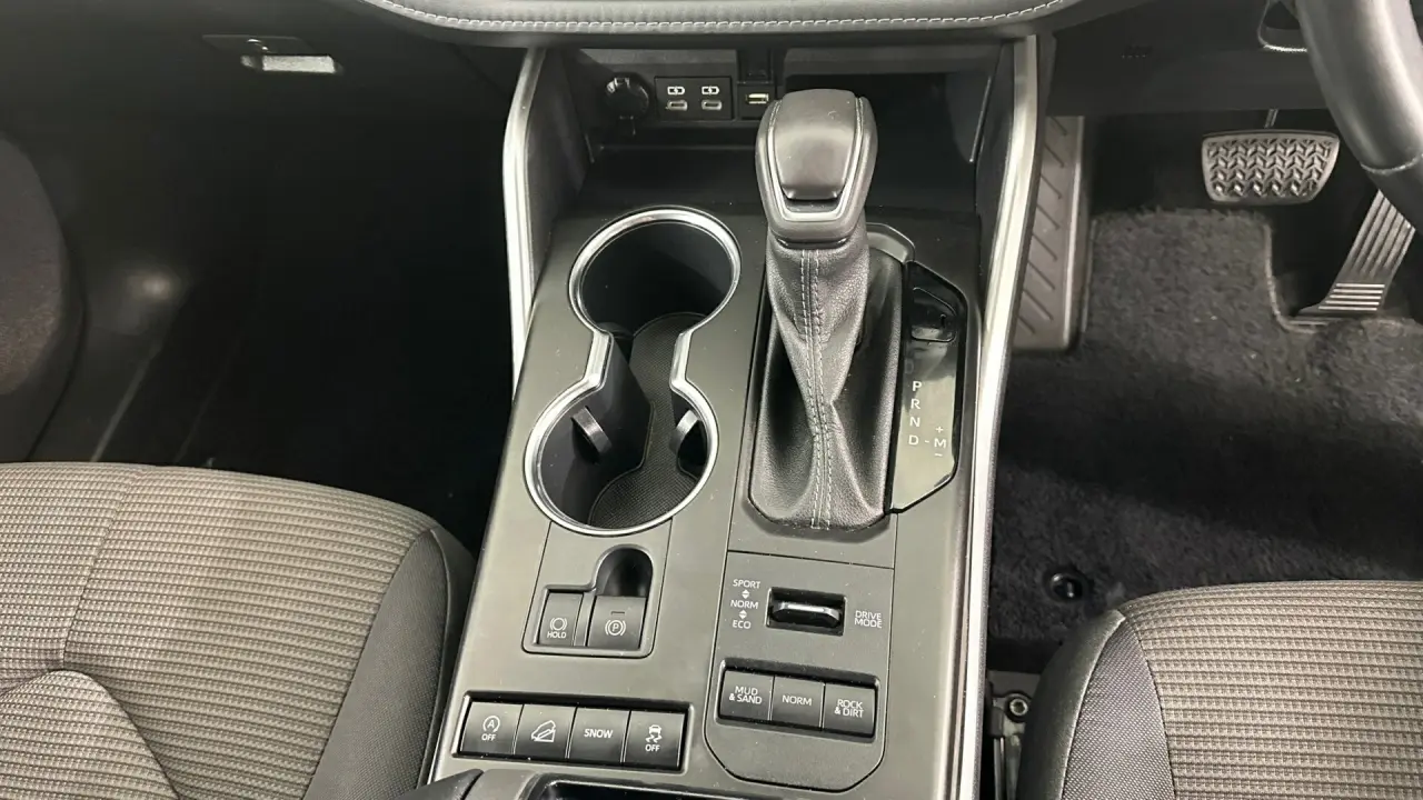 2022 Toyota Kluger Gallery Image 15