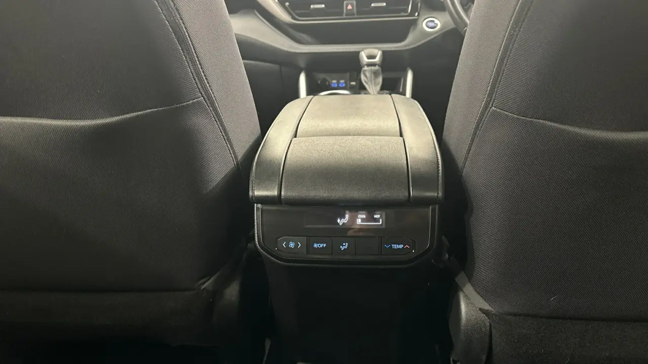 2022 Toyota Kluger Gallery Image 16