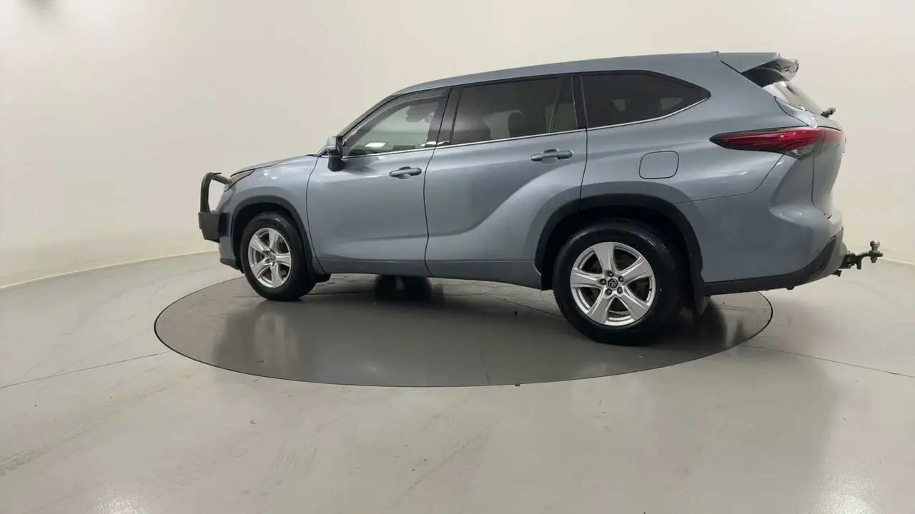 2022 Toyota Kluger Gallery Image 4