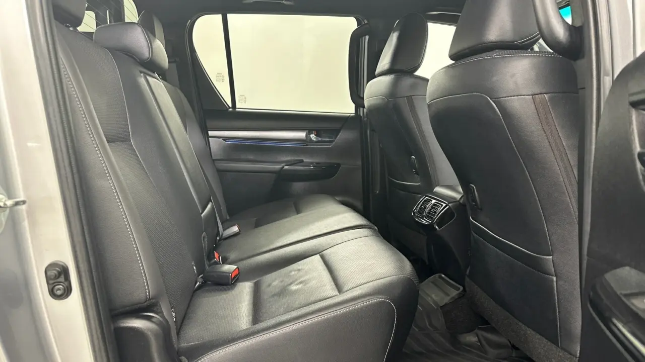 2022 Toyota Hilux Gallery Image 15