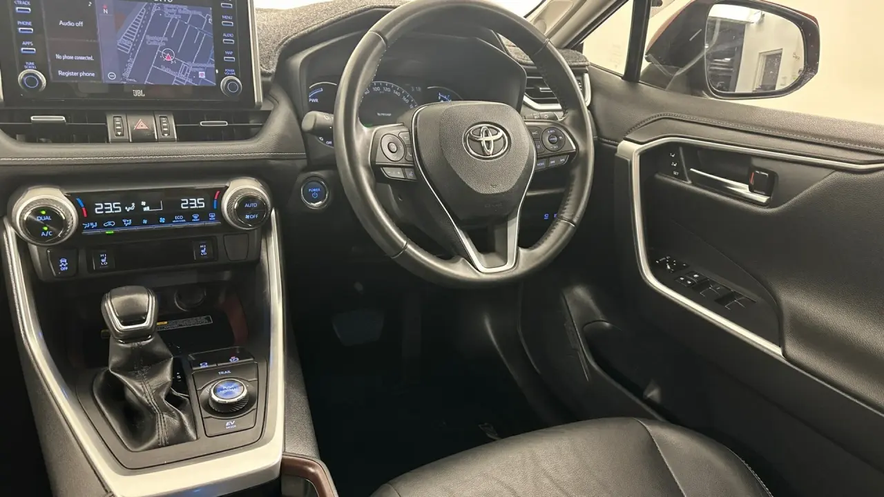 2021 Toyota RAV4 Gallery Image 10