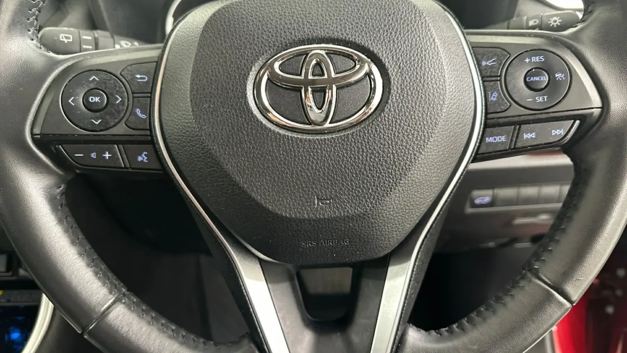 2021 Toyota RAV4 Gallery Image 11
