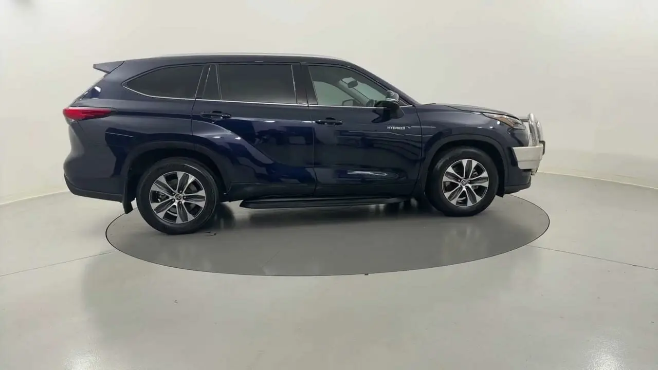 2022 Toyota Kluger Gallery Image 6