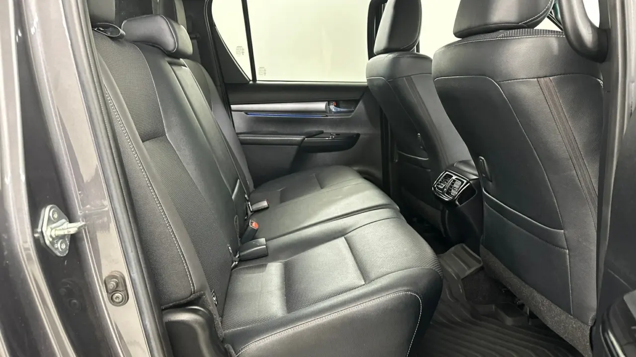 2021 Toyota Hilux Gallery Image 17