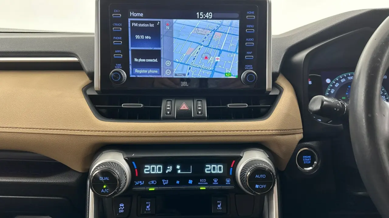 2020 Toyota RAV4 Gallery Image 12