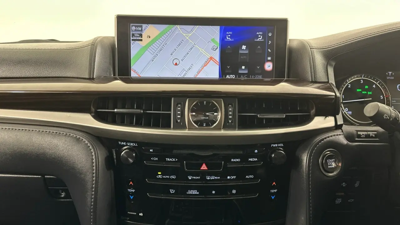 2020 Lexus LX450D Gallery Image 14
