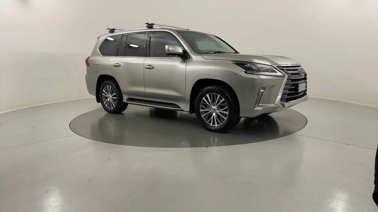 2020 Lexus LX450D Gallery Image 7