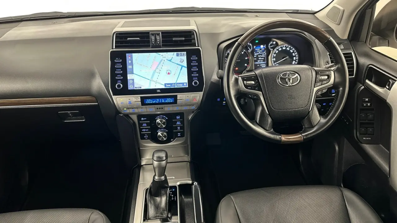 2021 Toyota Landcruiser Prado Gallery Image 13