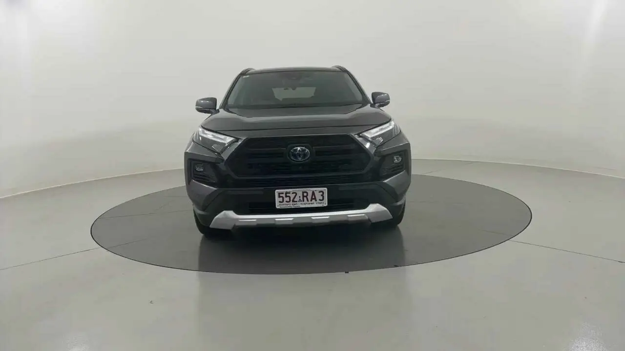 2023 Toyota RAV4 Gallery Image 8