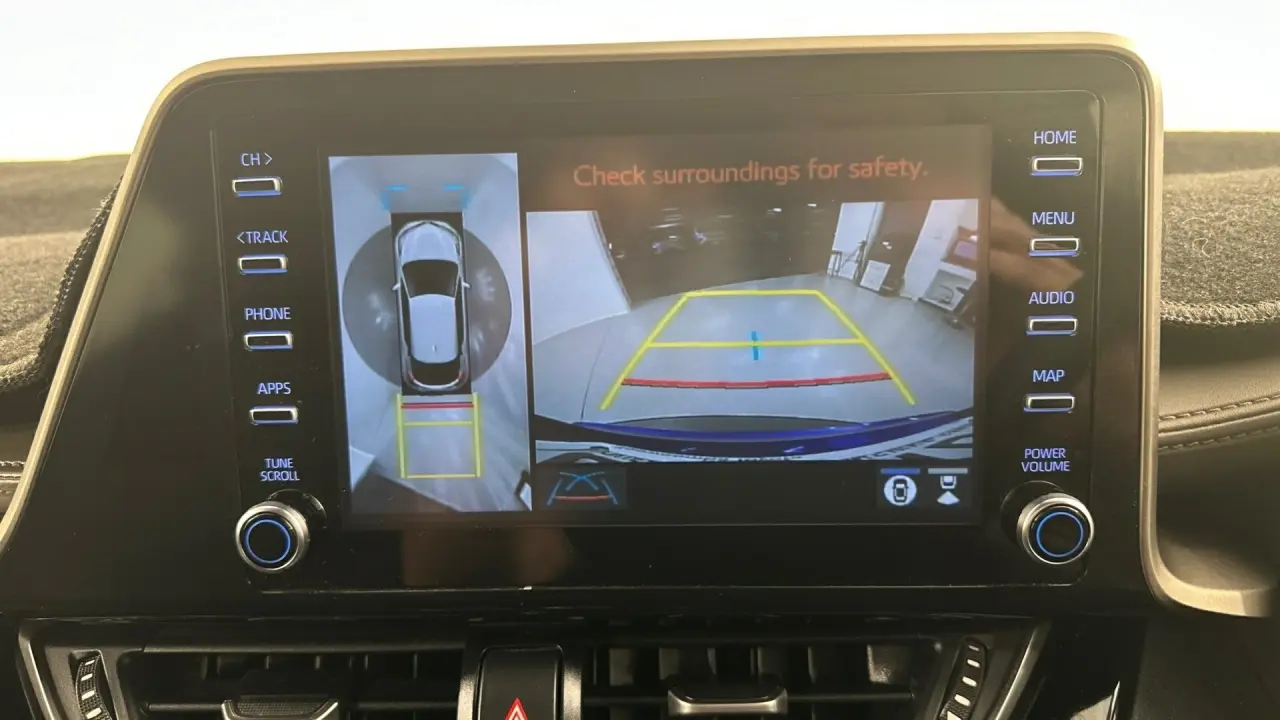 2021 Toyota C-HR Gallery Image 14