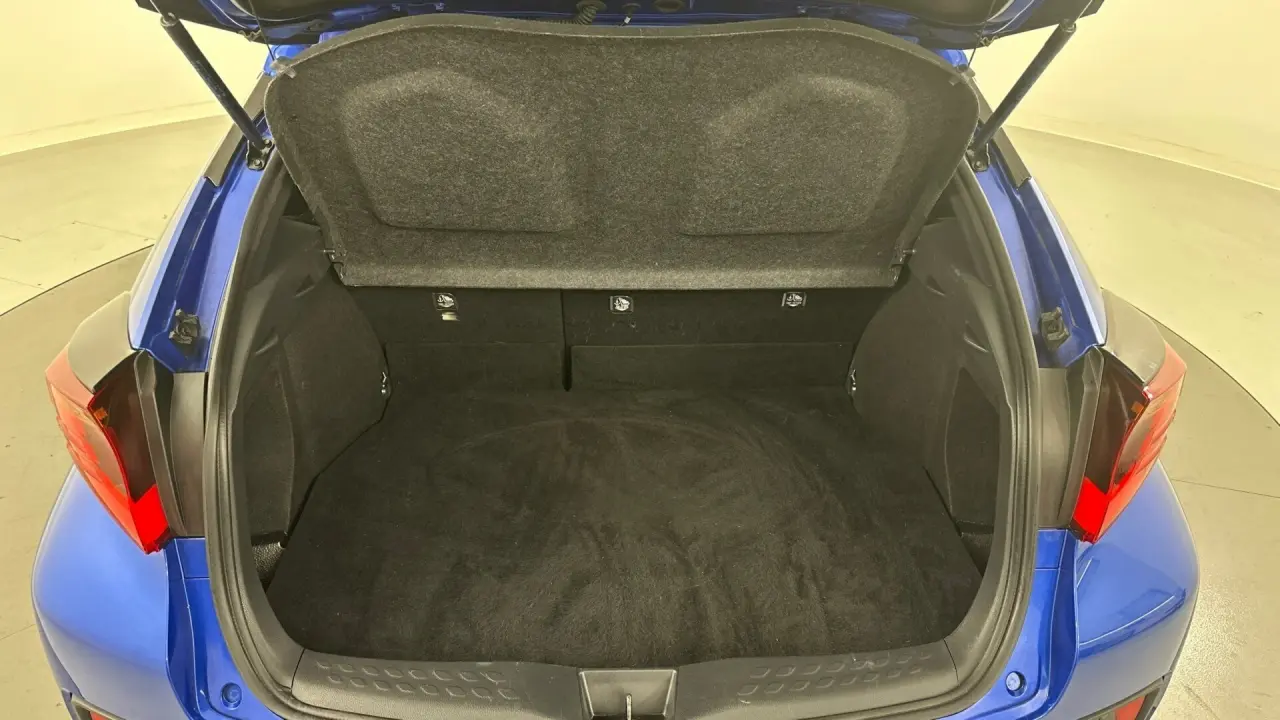 2021 Toyota C-HR Gallery Image 19