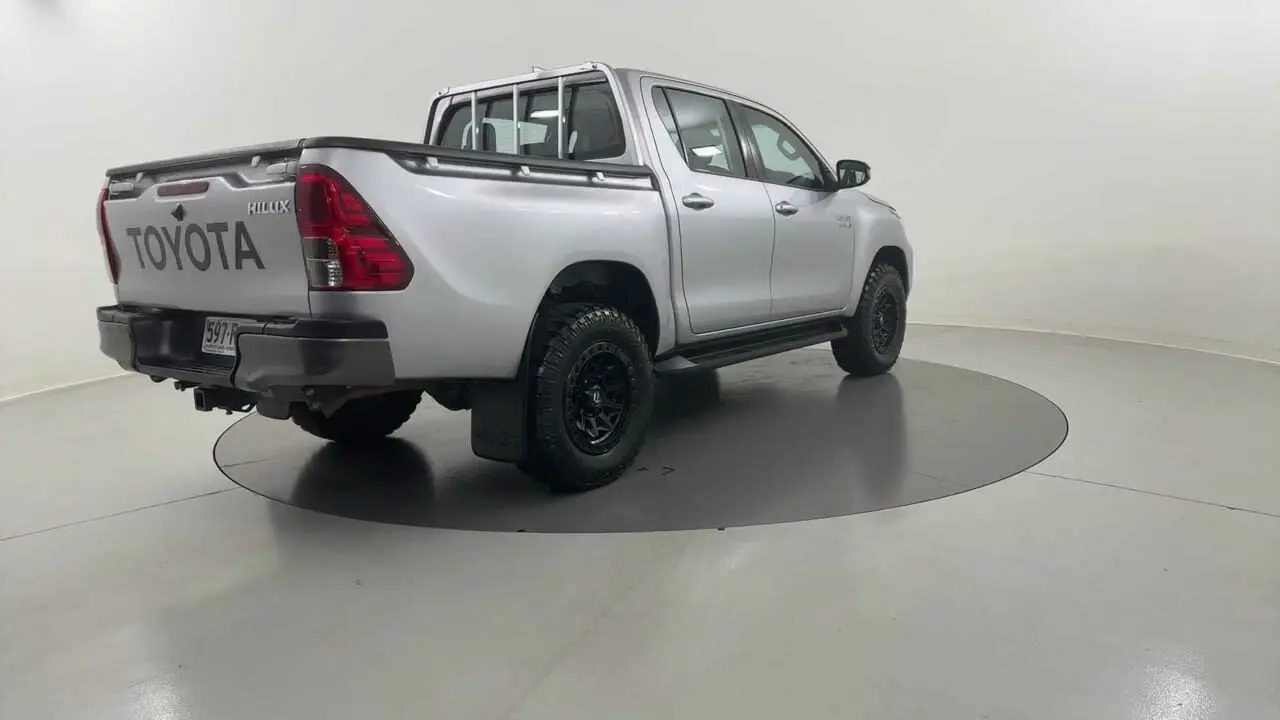 2023 Toyota Hilux Gallery Image 5