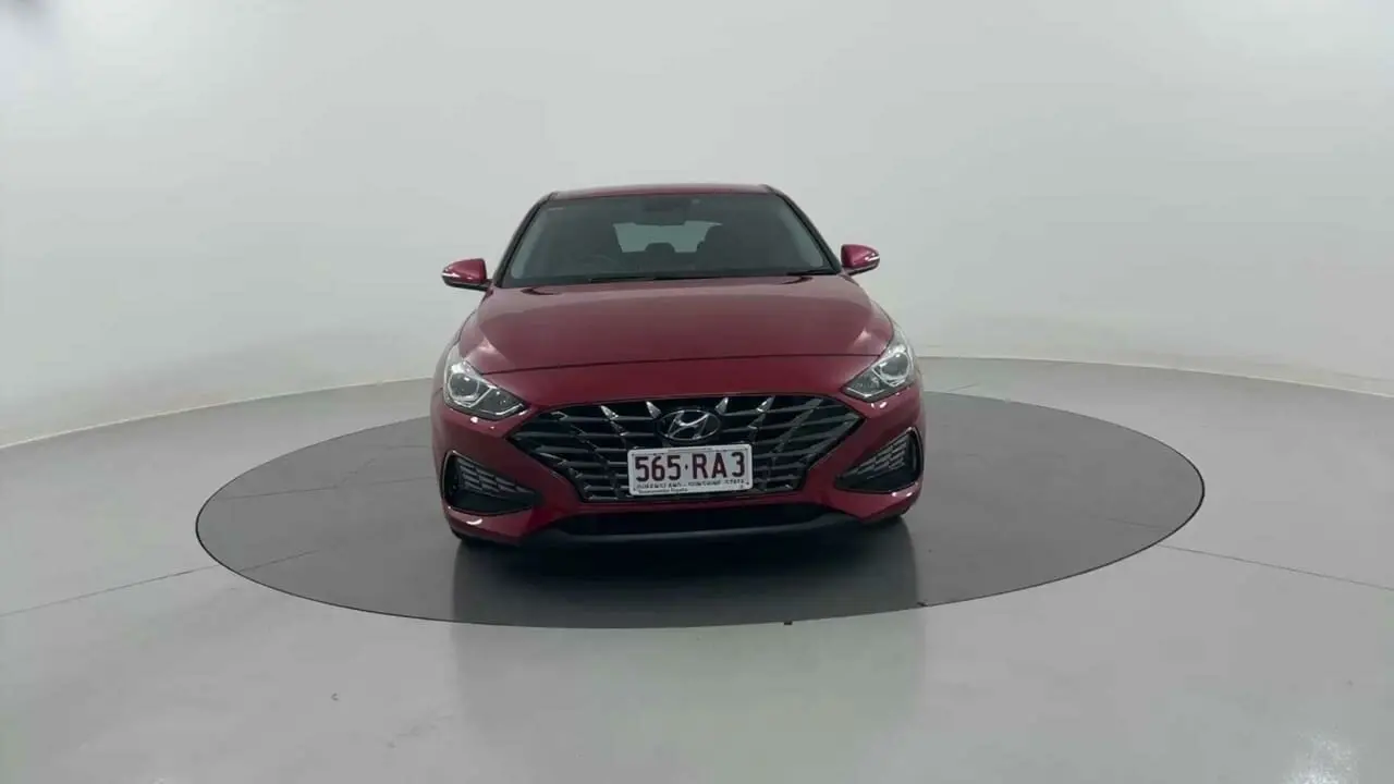 2021 Hyundai i30 Gallery Image 8