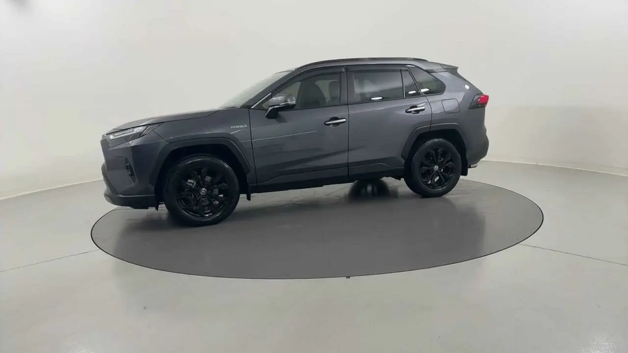 2024 Toyota RAV4 Gallery Image 2