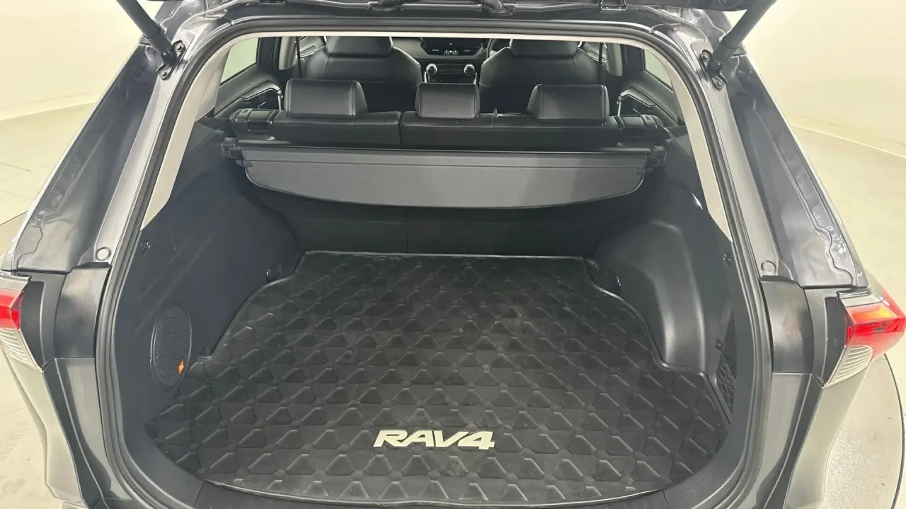 2024 Toyota RAV4 Gallery Image 20