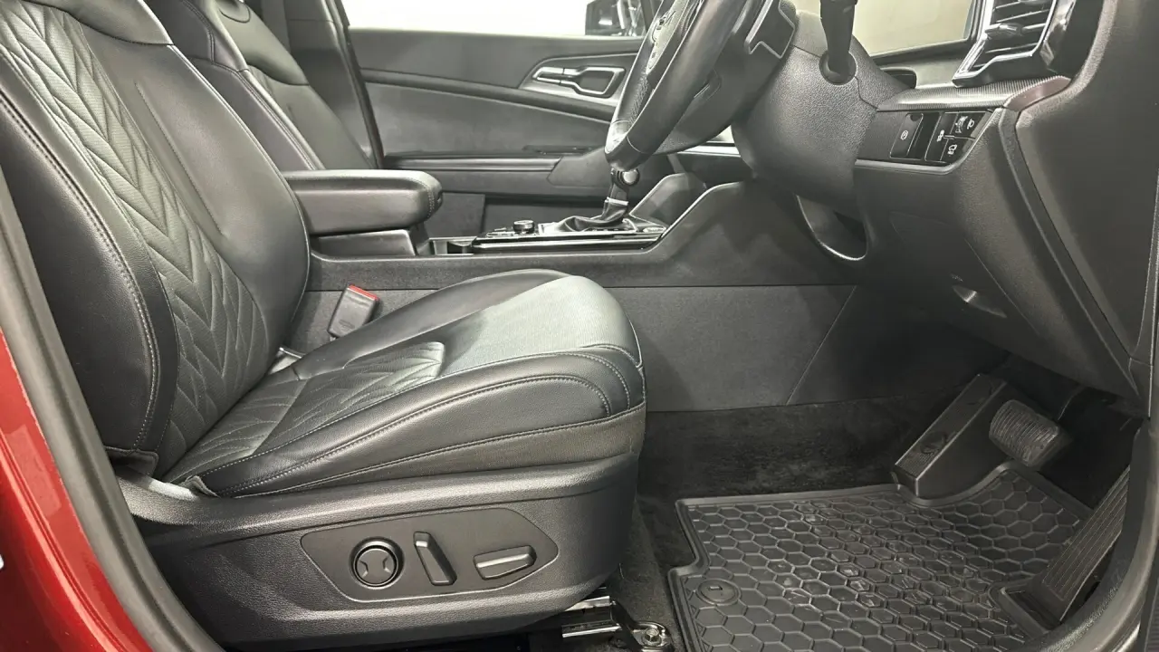 2022 Kia Sportage Gallery Image 16