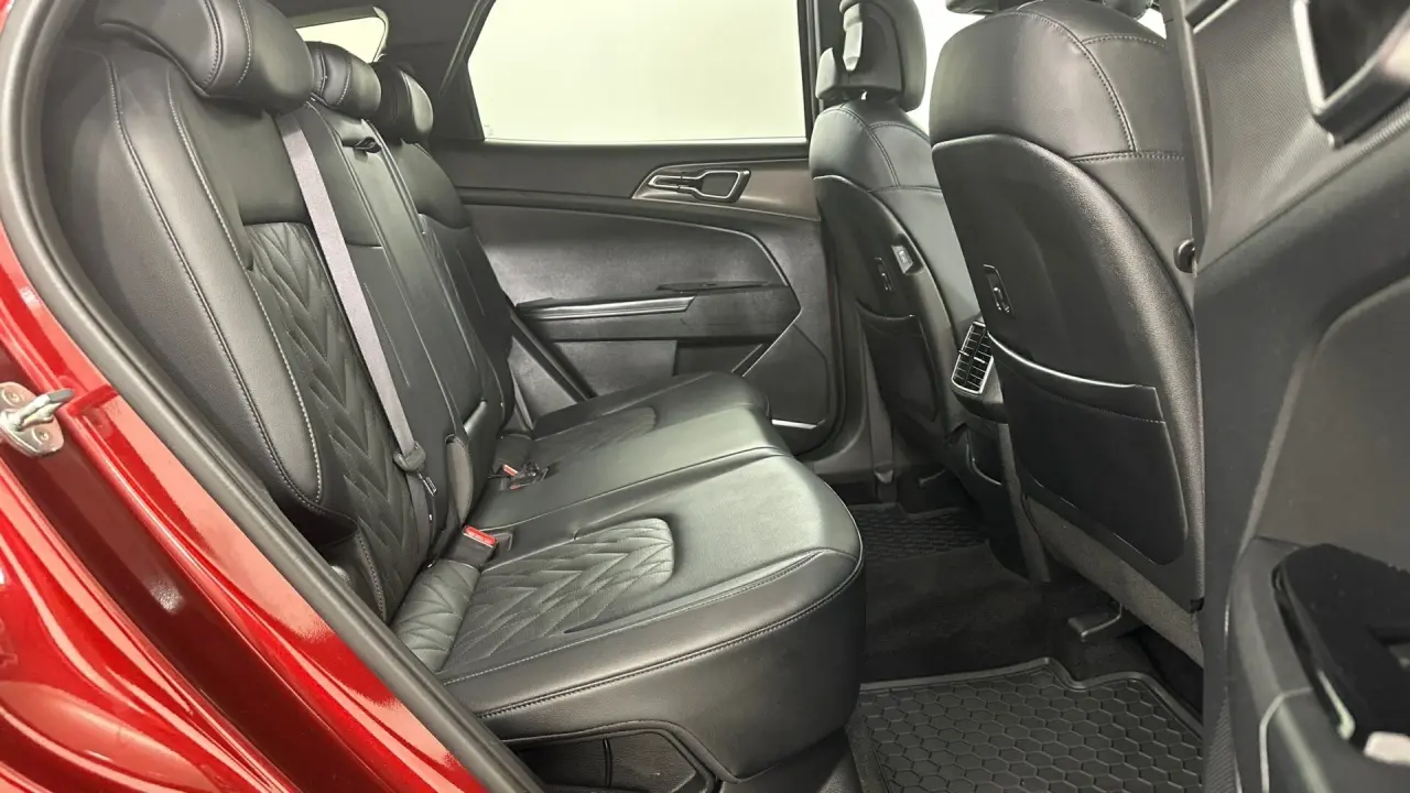 2022 Kia Sportage Gallery Image 18