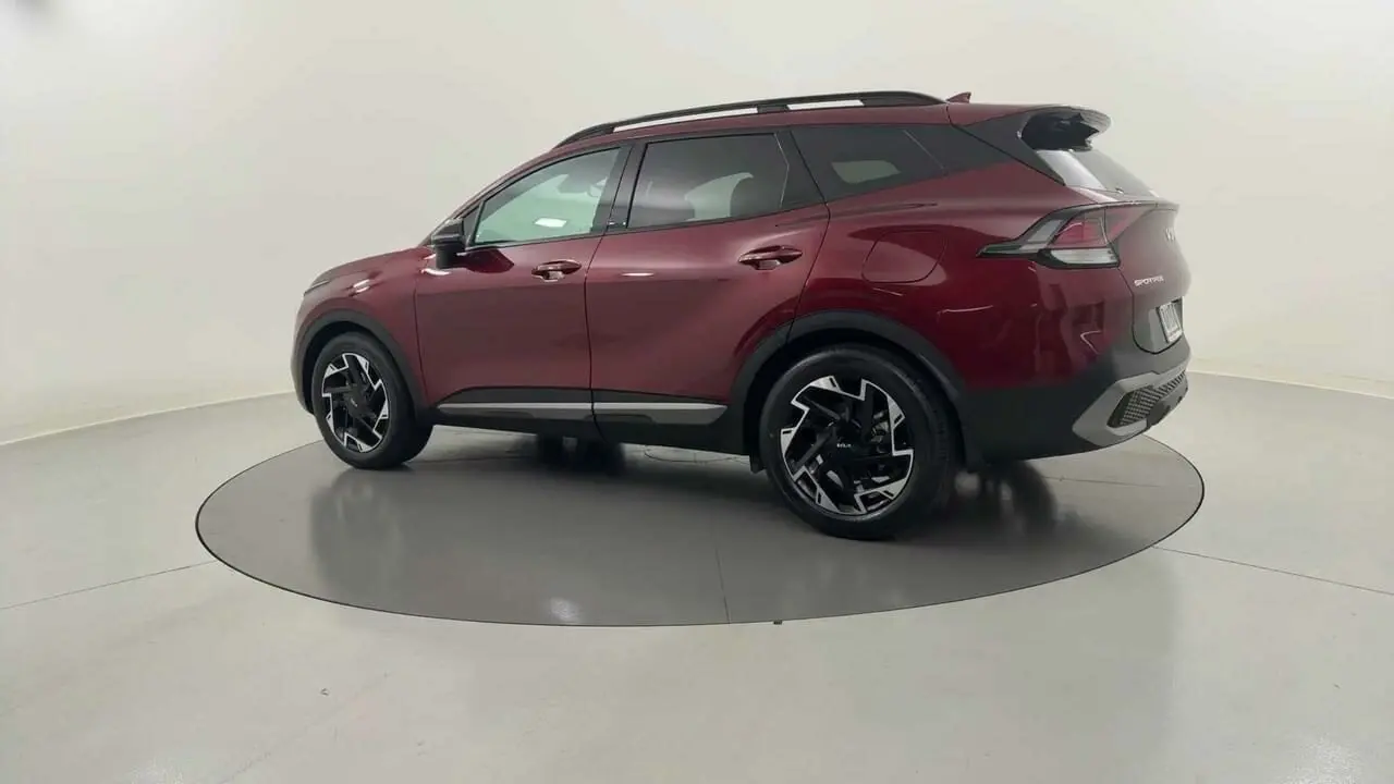 2022 Kia Sportage Gallery Image 3