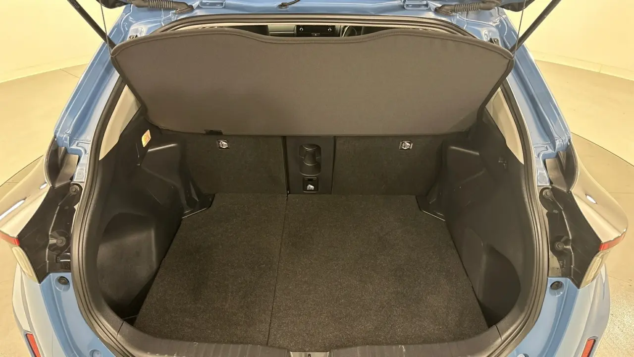 2023 Toyota Yaris Cross Gallery Image 19