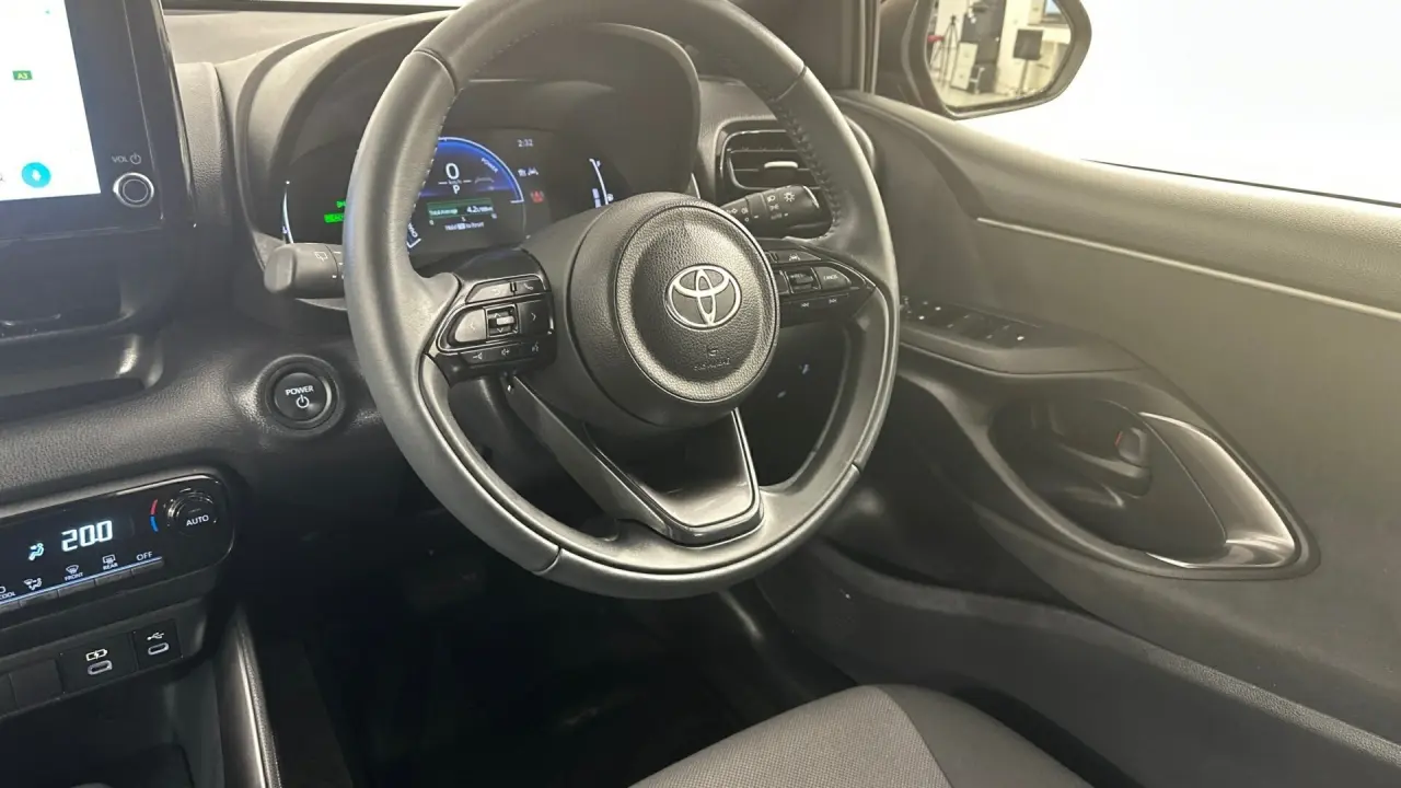 2024 Toyota Yaris Gallery Image 10