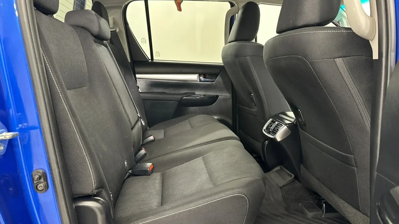 2022 Toyota Hilux Gallery Image 17