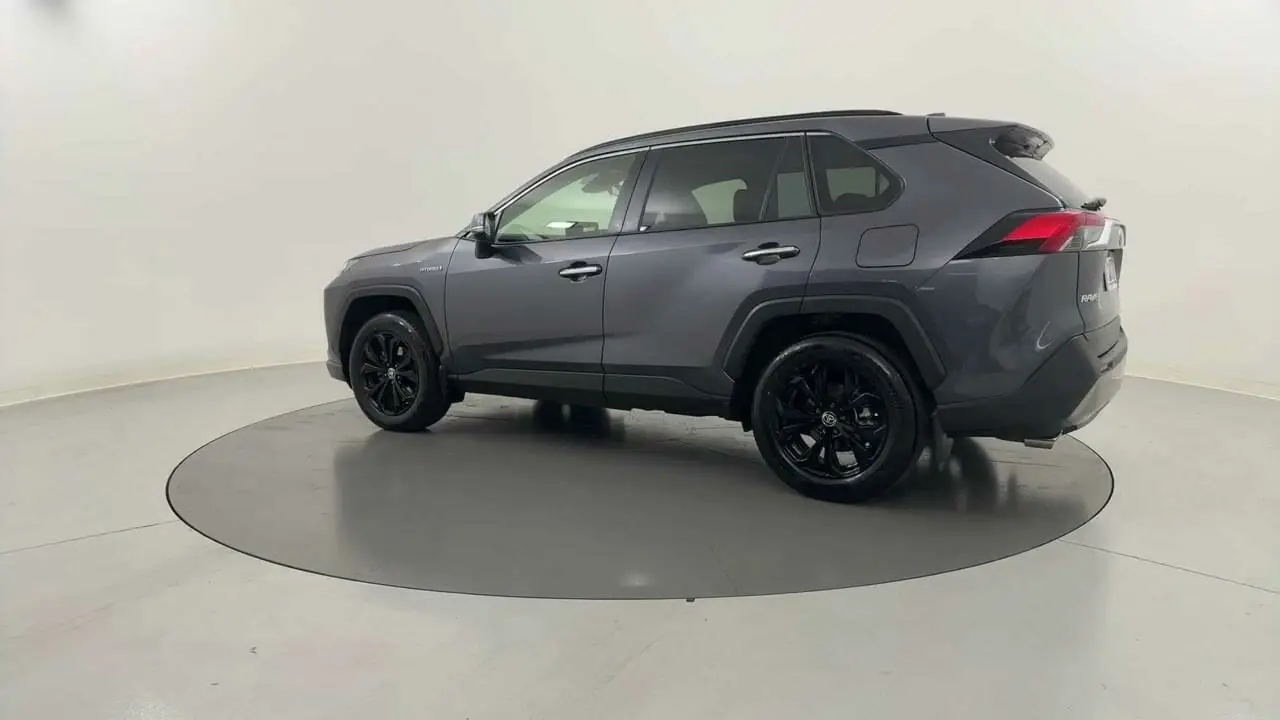 2023 Toyota RAV4 Gallery Image 3