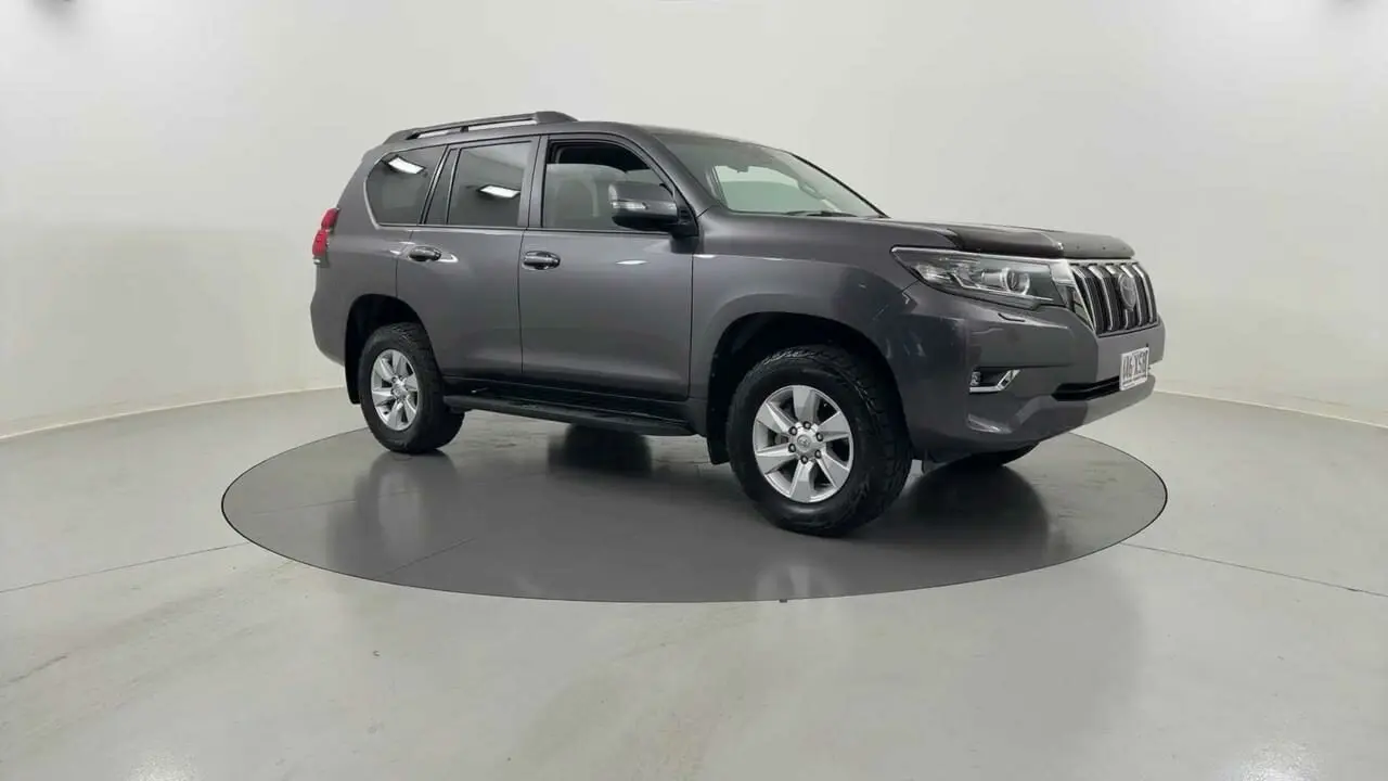 2017 Toyota Landcruiser Prado Gallery Image 7