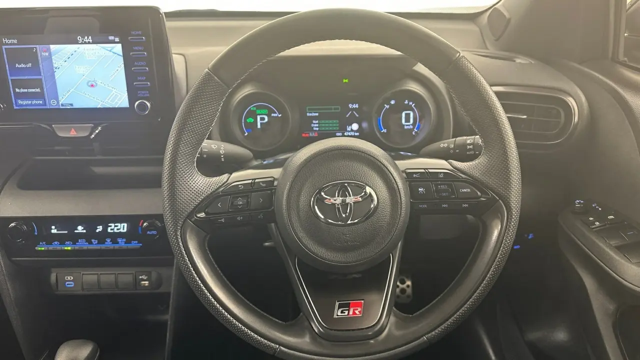 2022 Toyota Yaris Cross Gallery Image 10