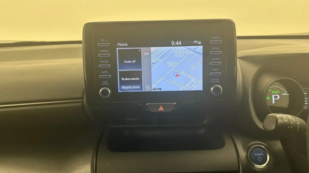2022 Toyota Yaris Cross Gallery Image 13