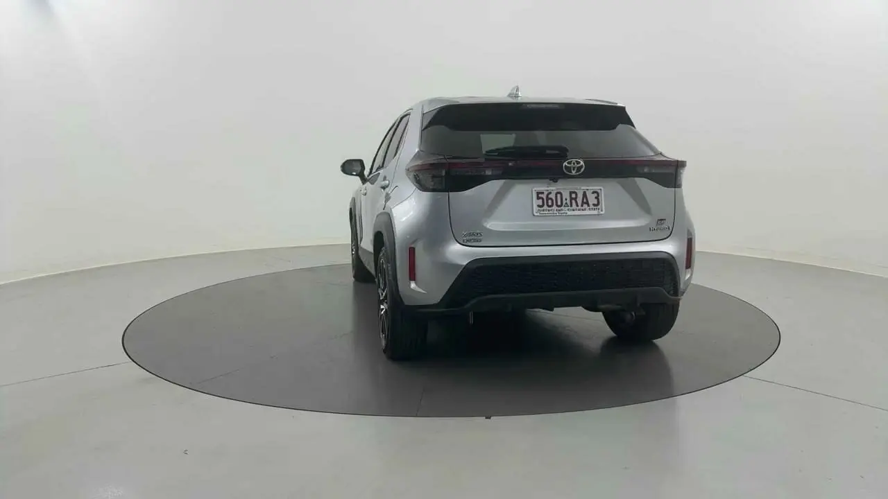 2022 Toyota Yaris Cross Gallery Image 4