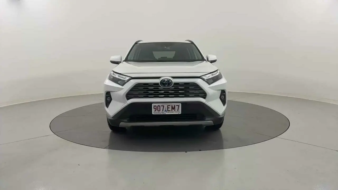 2022 Toyota RAV4 Gallery Image 8
