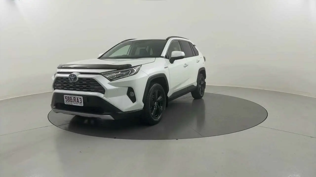 2020 Toyota RAV4 Image