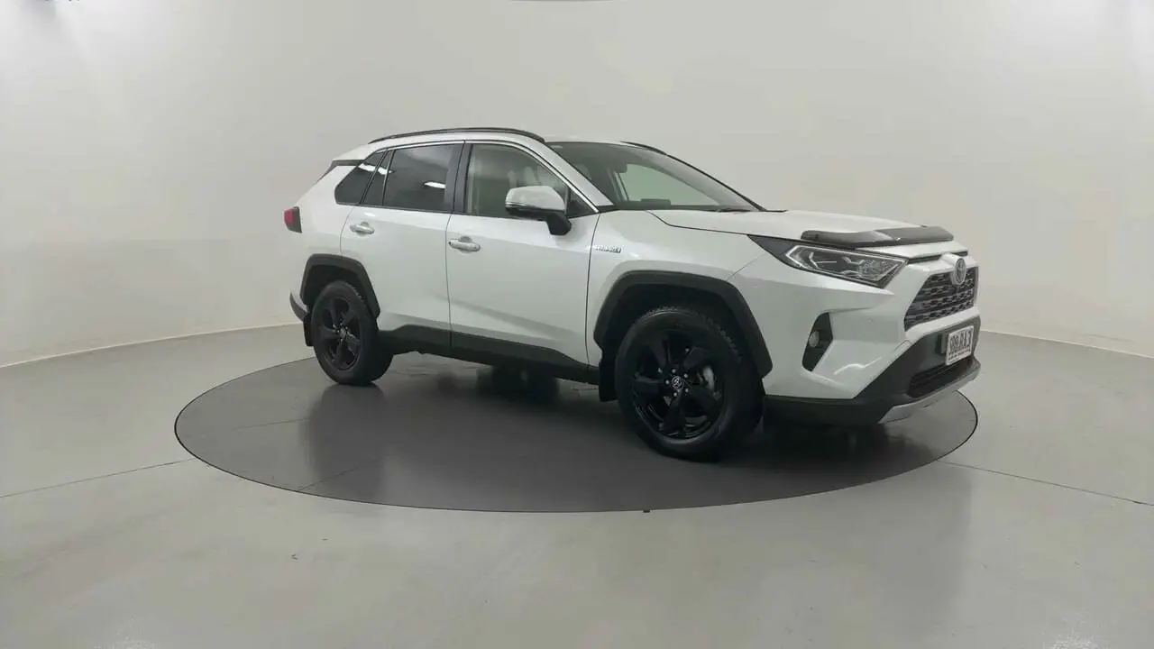 2020 Toyota RAV4 Gallery Image 7
