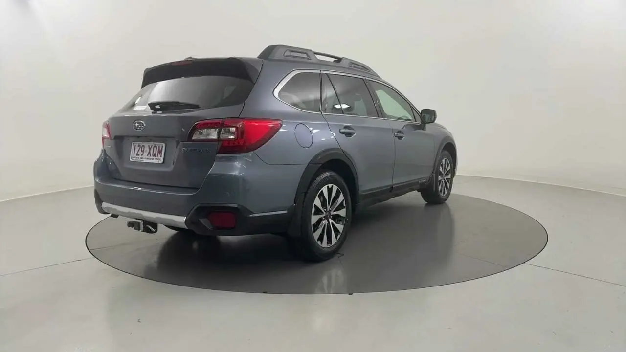 2017 Subaru Outback Gallery Image 5