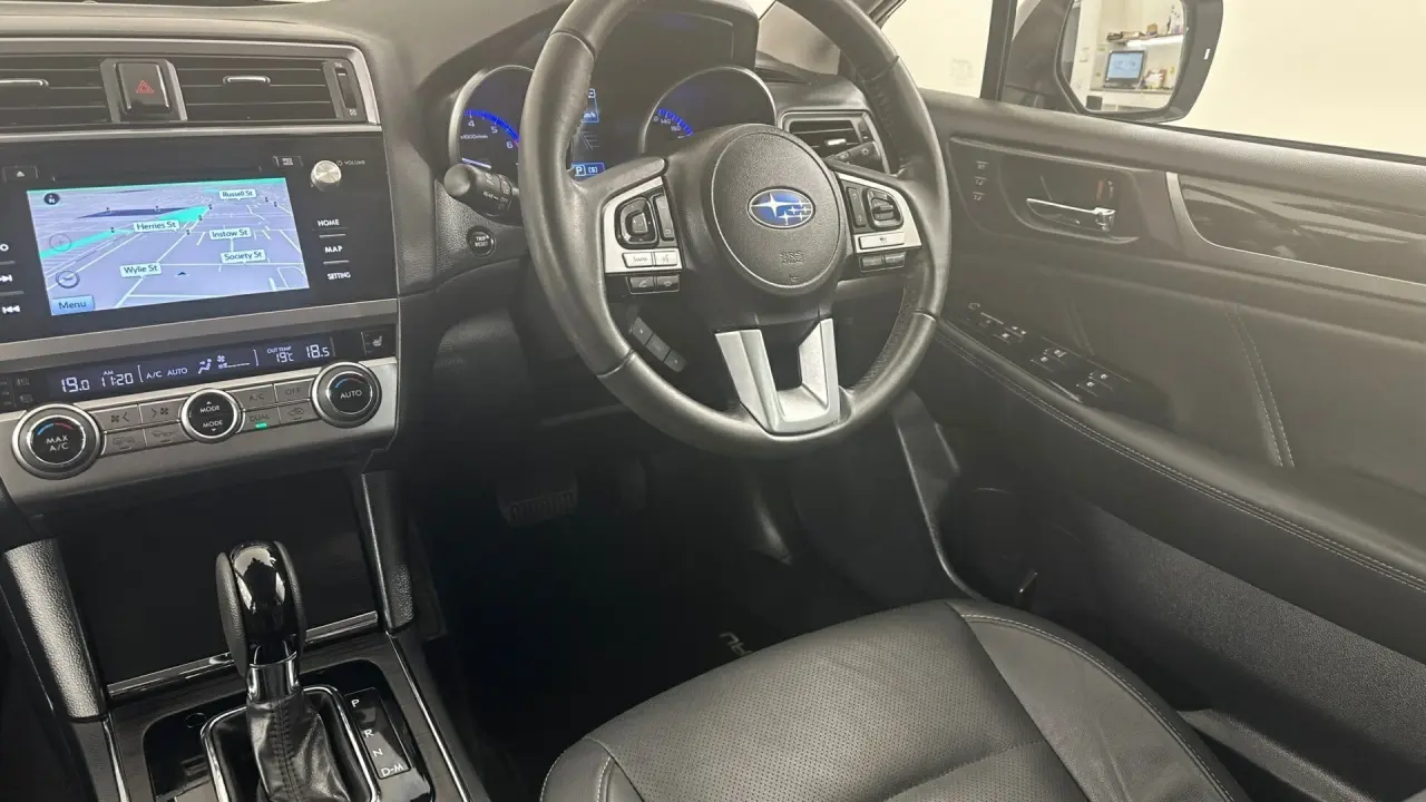 2017 Subaru Outback Gallery Image 9
