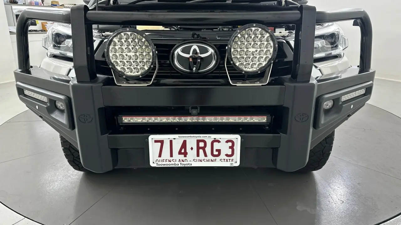 2023 Toyota Hilux Gallery Image 17