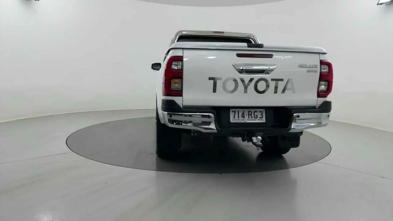 2023 Toyota Hilux Gallery Image 3